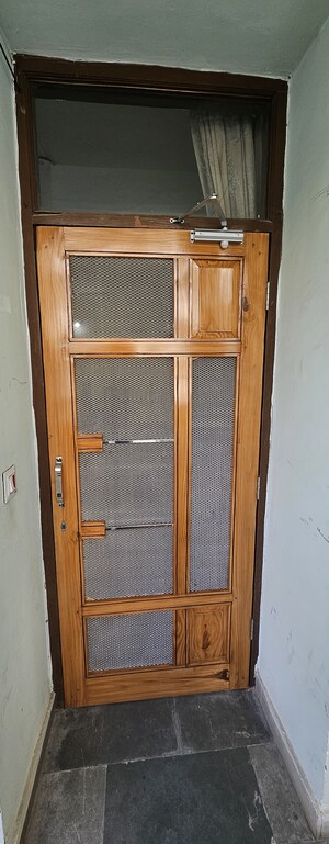 Furnished Amenities in 2 BHK Apartment at Penta Homes, Vip Road – for Rent