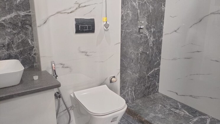 Bathroom, sector 4 4 Bedroom 500 Sq.Yd. Builder Floor In Sector 4 Gurgaon 9322812