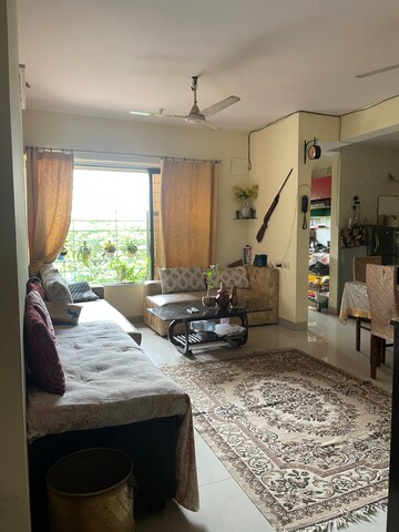 Bedroom in 2.5 BHK Apartment at Rutu Towers, Ghodbunder Road – for Sale