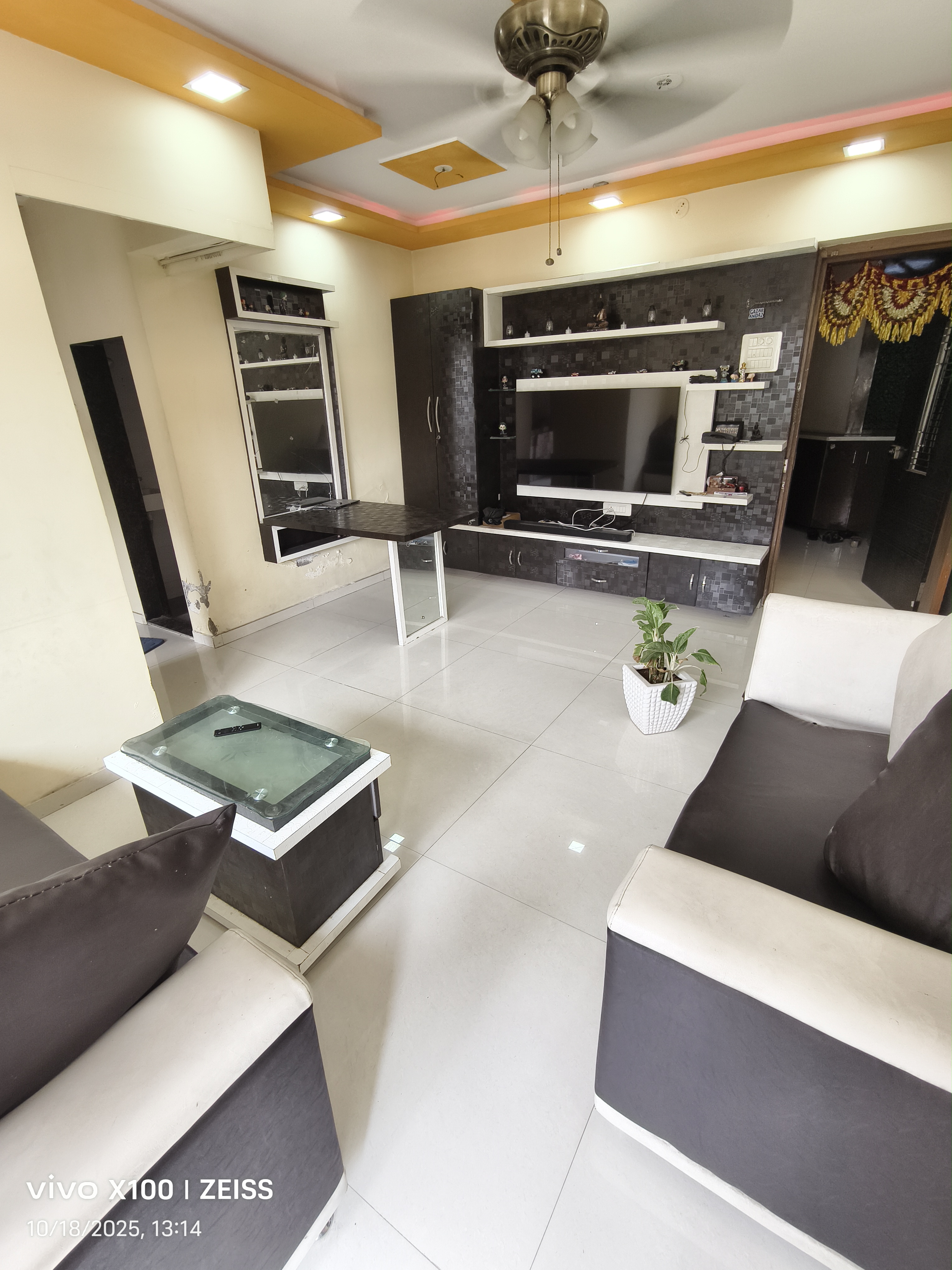 1 BHK Apartment For Sale in Mandar Nature Glory