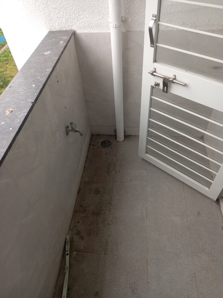 Balcony, shapoorji-pallonji-joyville-hadapsar-annexe 2 Bedroom 700 Sq.Ft. Apartment In Hadapsar Pune 9322833