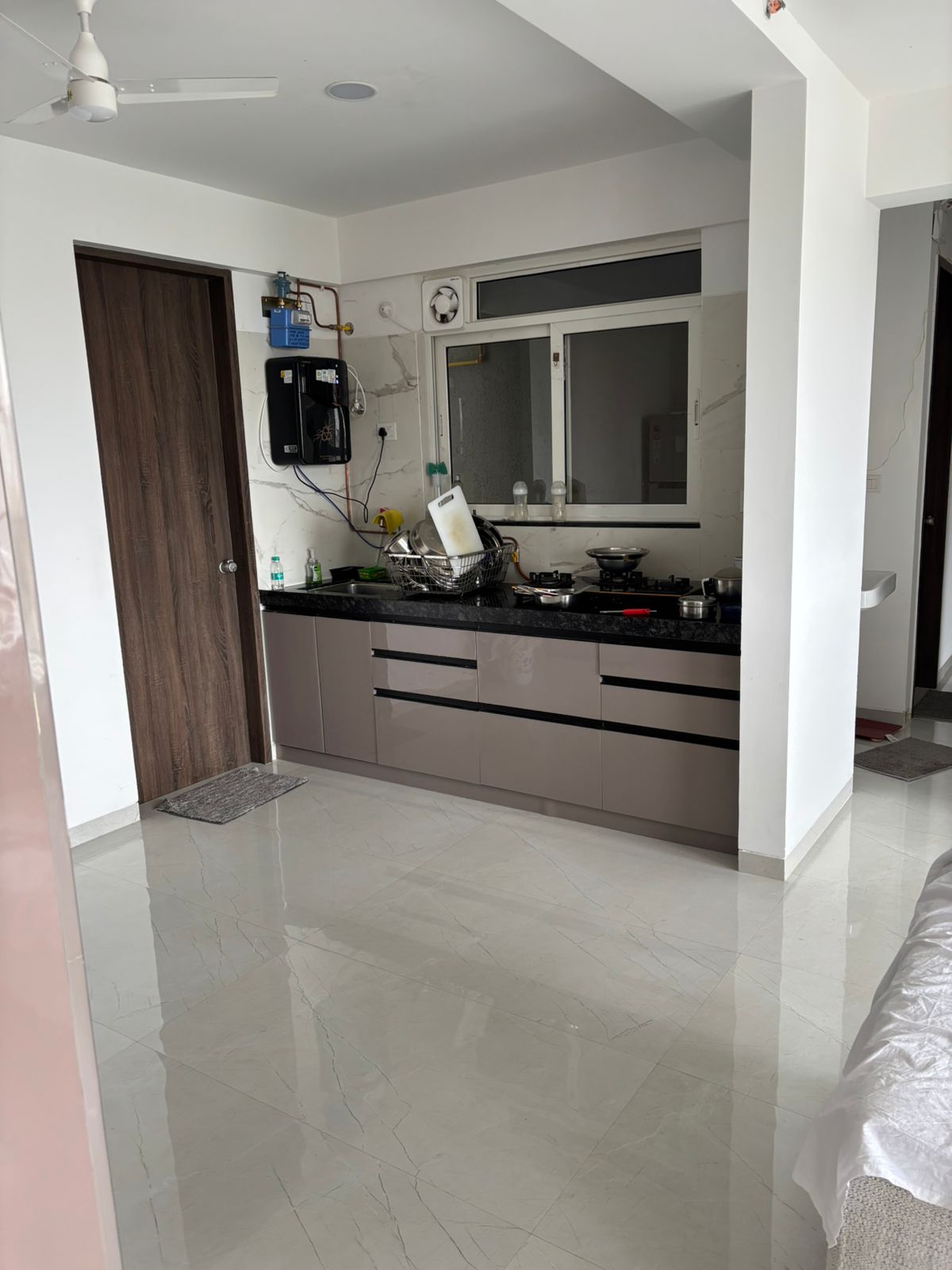 3 BHK + Extra Room 981 Sq.Ft. Apartment in Goel Ganga Serio