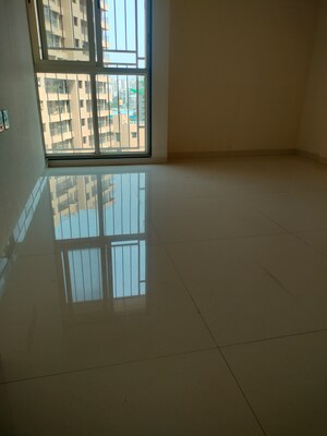 Room in 3 BHK Apartment at Aeropolis Phase II, Dhanori – for Rent