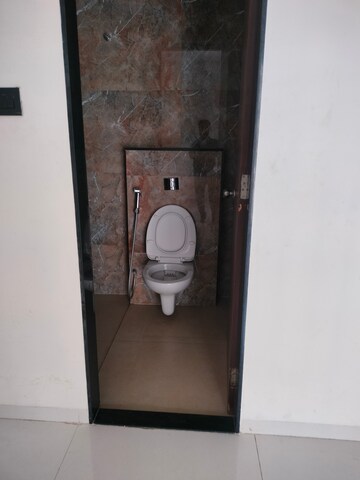 Furnished Amenities in 3 BHK Apartment at Aeropolis Phase II, Dhanori – for Rent