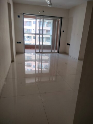 Bathroom in 3 BHK Apartment at Aeropolis Phase II, Dhanori – for Rent