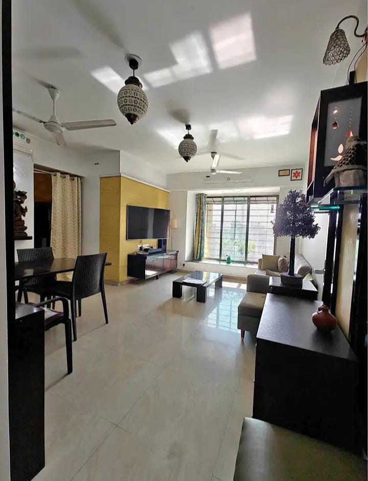 2.5 BHK + Extra Room Apartment For Rent in Shree Ostwal Ocean