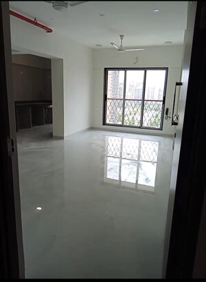 Room in 2 BHK Apartment at Modirealty Wisteria, Kandivali West – for Rent