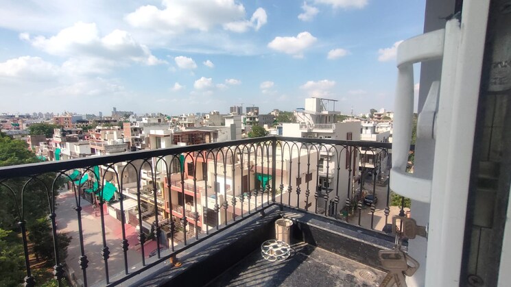 Exterior View, sector 4 3 Bedroom 250 Sq.Yd. Builder Floor In Sector 4 Gurgaon 9322930