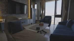 Team Area in 2 BHK Apartment at Lodha The Park, Worli – for Rent