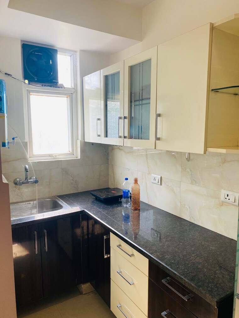 Kitchen, aditya-celebrity-homes 1 Bedroom 550 Sq.Ft. Apartment In Sector 76 Noida 9322936