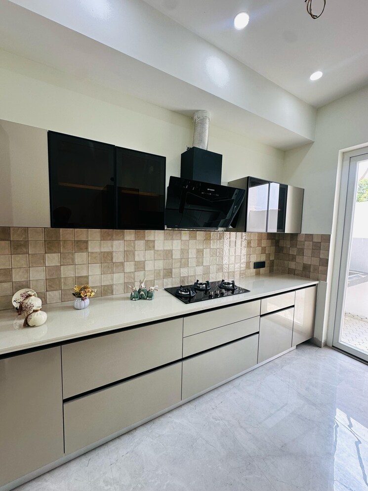 Kitchen, vip road 3 Bedroom 115 Sq.Yd. Villa In Vip Road Zirakpur 9322931