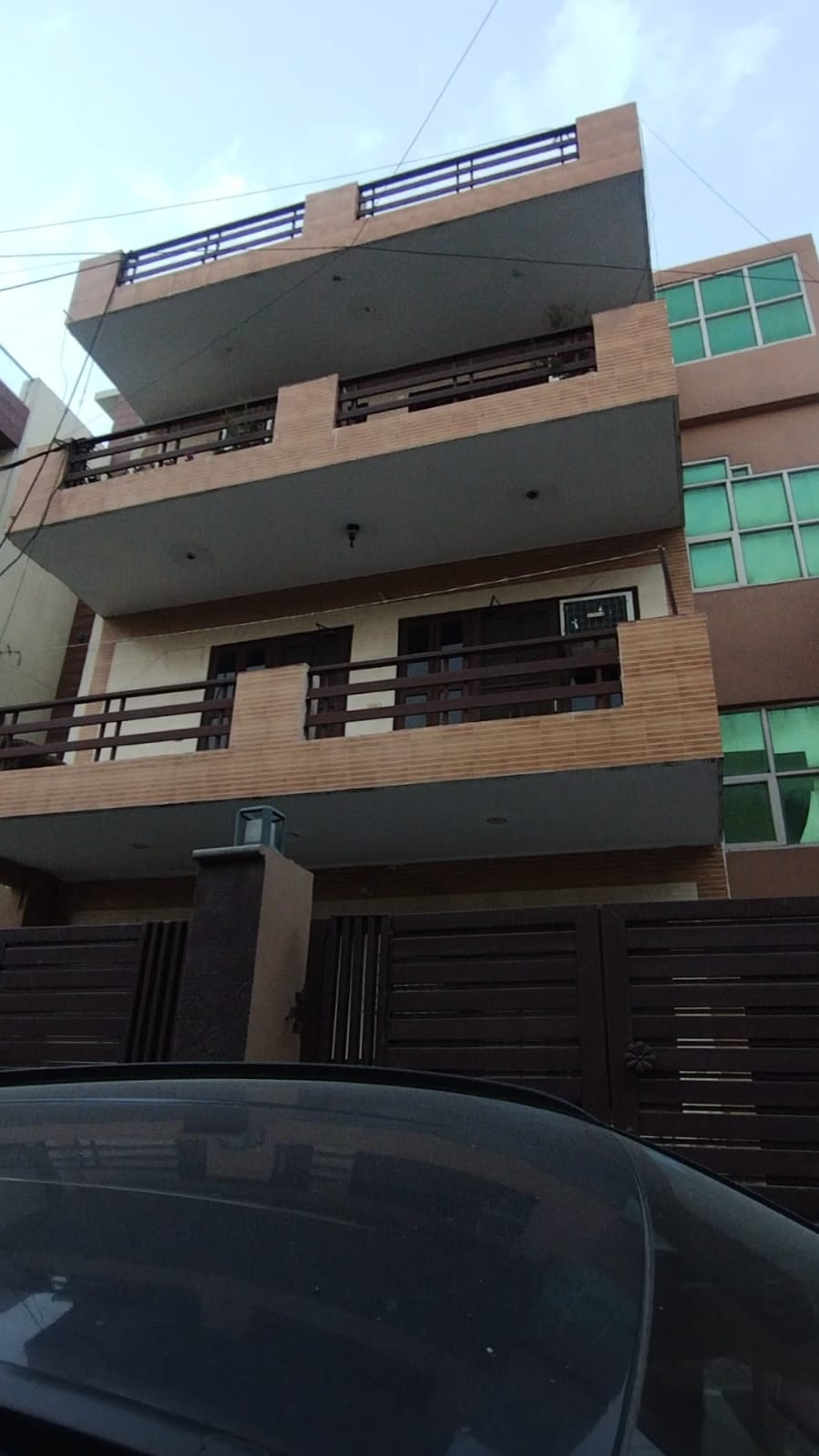 3 BHK Builder Floor For Sale in Sector 7