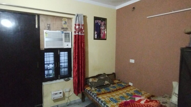 Bedroom, sector 7 3 Bedroom 250 Sq.Yd. Builder Floor In Sector 7 Gurgaon 9322972