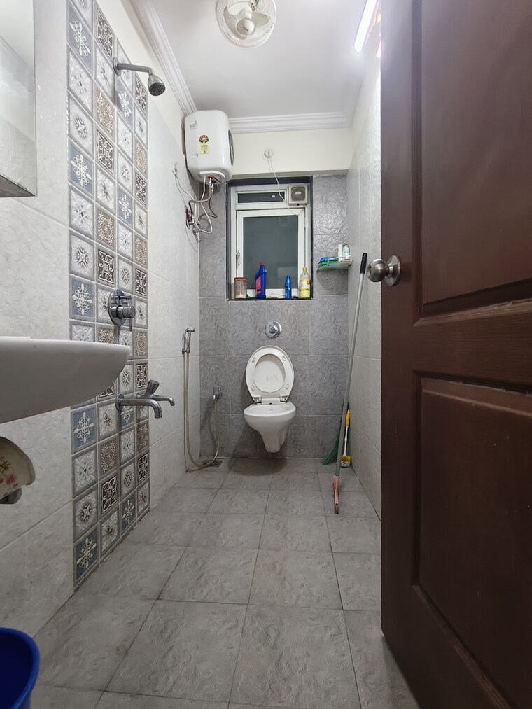 Bathroom, cosmos-enclave 2 Bedroom 1050 Sq.Ft. Apartment In Kasarvadavali Thane 9322979