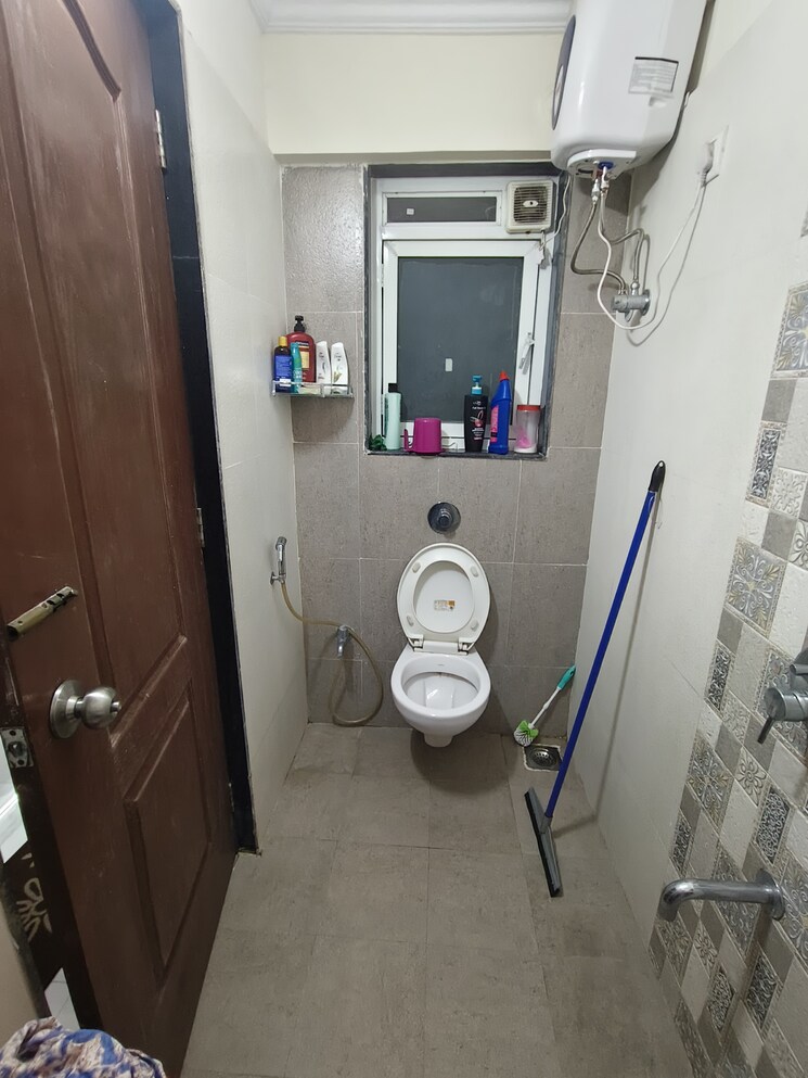 Bathroom, cosmos-enclave 2 Bedroom 1050 Sq.Ft. Apartment In Kasarvadavali Thane 9322979