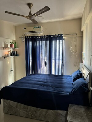  Pg For Rent in Lower Parel