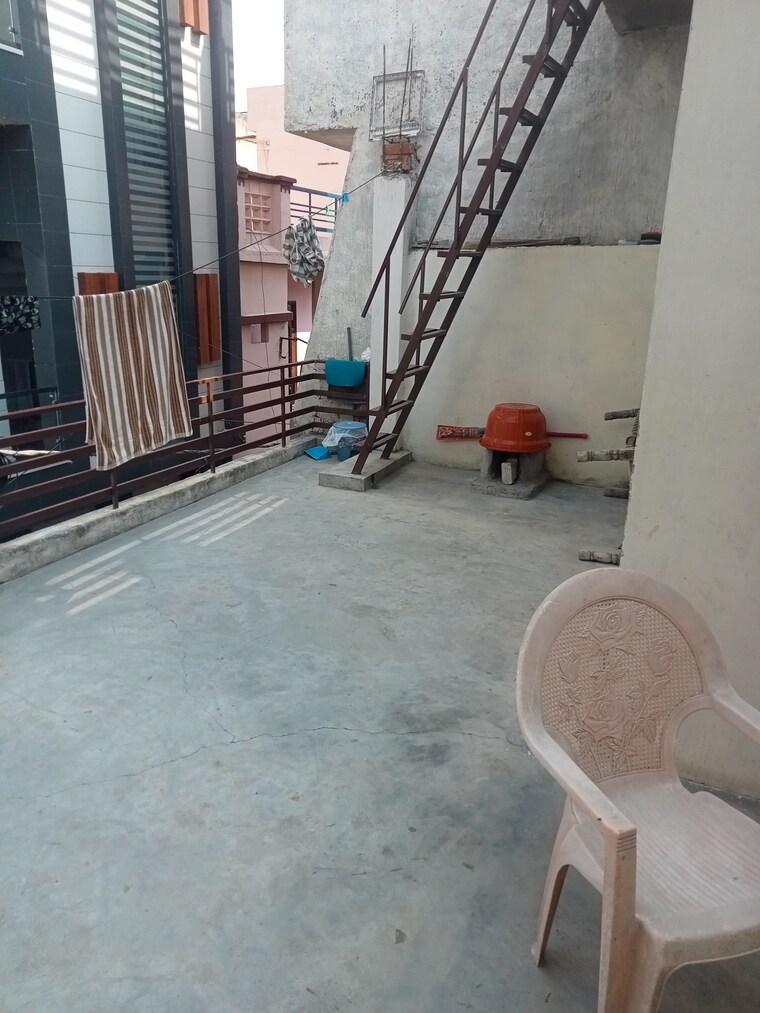 Bathroom, new model town 6 Bedroom 150 Sq.Yd. Villa In New Model Town Panipat 9322988