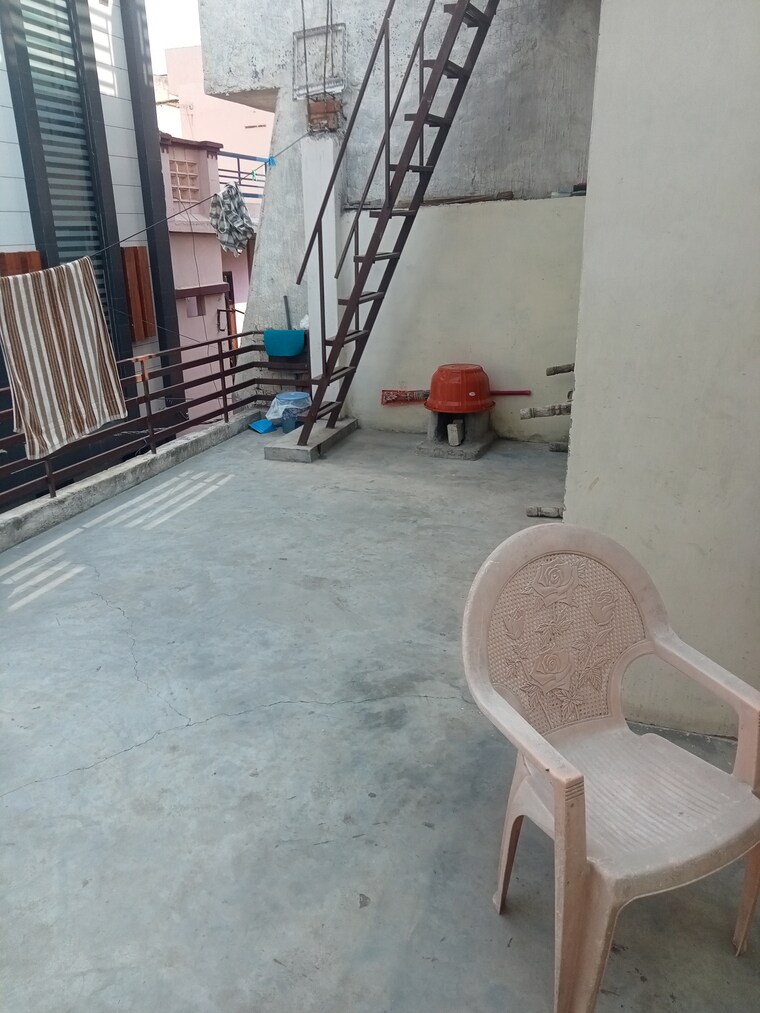 Bathroom, new model town 6 Bedroom 150 Sq.Yd. Villa In New Model Town Panipat 9322988