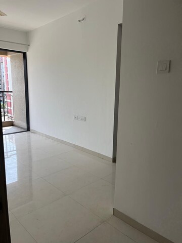 Room in 1 BHK Apartment at ANP Retreat, Wakad – for Rent