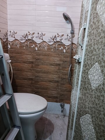 Bathroom in 2 BHK Apartment at Sodepur – for Sale