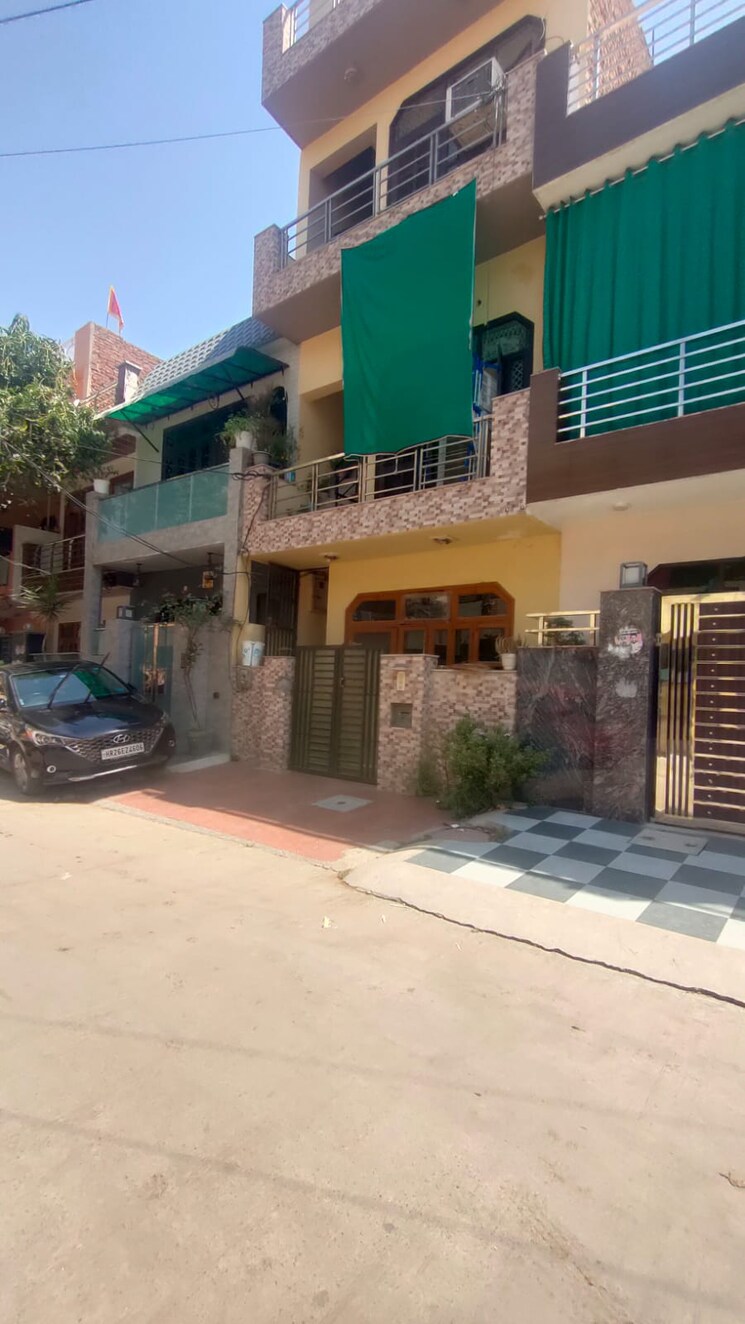 Exterior View, sector 7 3.5 Bedroom 60 Sq.Yd. Independent House In Sector 7 Gurgaon 9322999