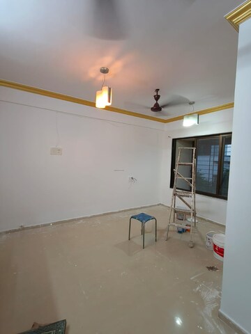 Room in 1 BHK Apartment at Bhoomi Rock Avenue, Kandivali West – for Rent