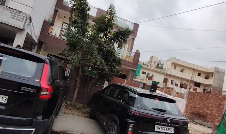 Exterior View, new colony 5 Bedroom 210 Sq.Yd. Independent House In New Colony Gurgaon 9323020