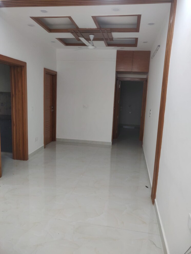 Living Room, ip extension 3 Bedroom 1250 Sq.Ft. Apartment In Ip Extension Delhi 9323035