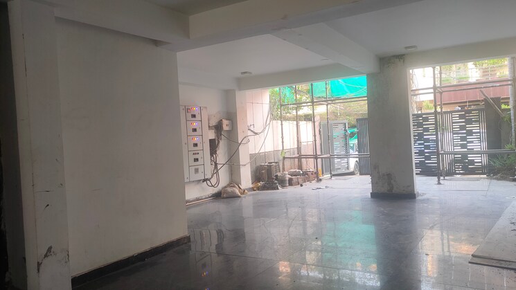 Room, sector 14 3 Bedroom 250 Sq.Yd. Builder Floor In Sector 14 Gurgaon 9323030