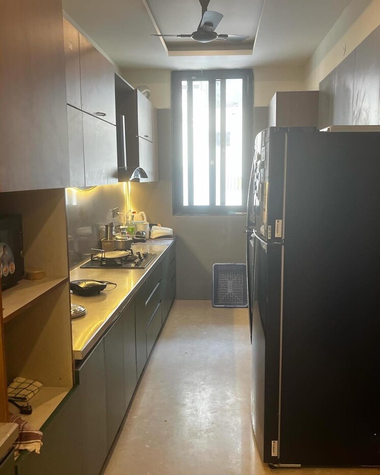 Kitchen, sector 14 3 Bedroom 250 Sq.Yd. Builder Floor In Sector 14 Gurgaon 9323040