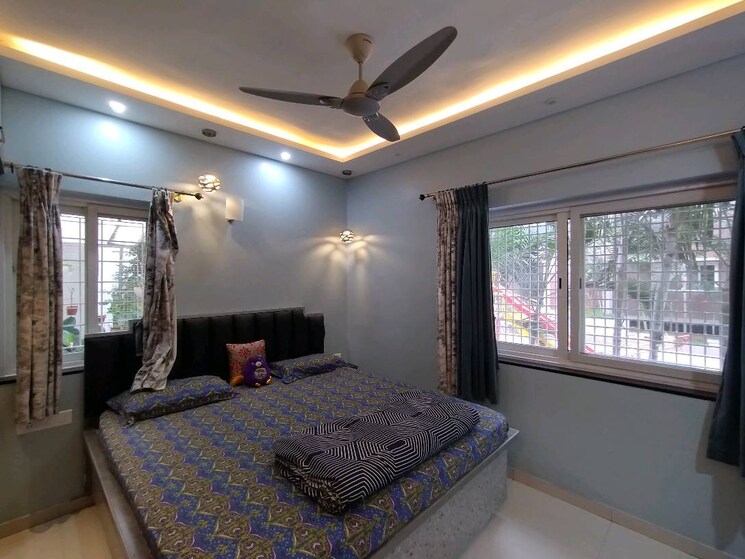 Bedroom, paranjape-wind-fields 3 Bedroom 1834 Sq.Ft. Apartment In Kempapura Bangalore 9323042