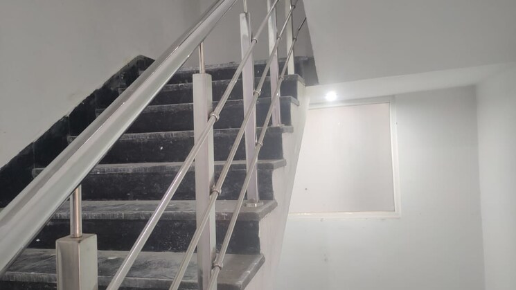 undefined, sector 14 4 Bedroom 300 Sq.Yd. Builder Floor In Sector 14 Gurgaon 9323044