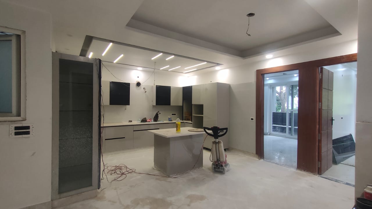 4 BHK + Servant Room Builder Floor For Sale in Sector 14
