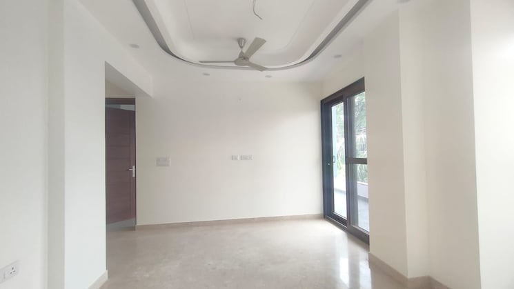 Room, sector 14 3 Bedroom 250 Sq.Yd. Builder Floor In Sector 14 Gurgaon 9323051