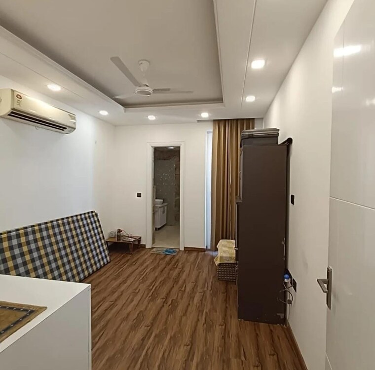 Room, bp-homes 3 Bedroom 250 Sq.Yd. Builder Floor In Sector 85 Faridabad 9323058