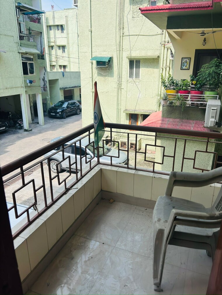Balcony, ip extension 2 Bedroom 1100 Sq.Ft. Apartment In Ip Extension Delhi 9323061