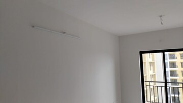 Room in 1 BHK Apartment at Runwal Gardens, Dombivli East – for Rent