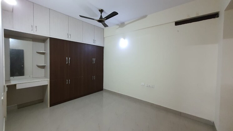 Room, whitefield 2 Bedroom 1100 Sq.Ft. Apartment In Whitefield Bangalore 9323057