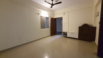 Room in 2 BHK Apartment at Whitefield – for Rent