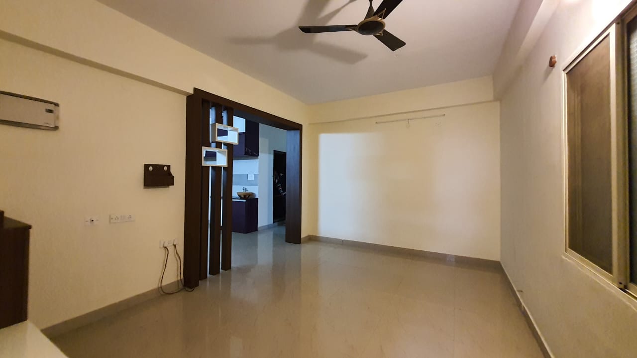 2 BHK Apartment For Rent in R Apartment 