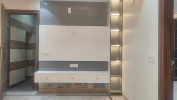 Furnished Amenities in 3 BHK Builder Floor at Sector 15 – for Sale