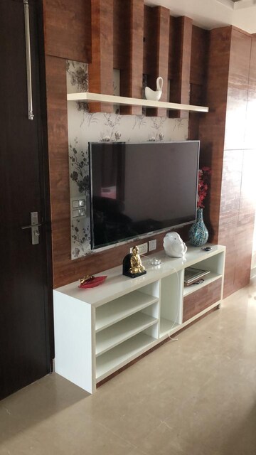 Furnished Amenities in 4 BHK Builder Floor at Sector 14 – for Sale