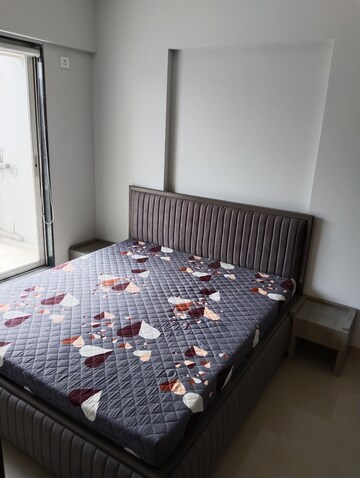 Bedroom in 2 BHK Apartment at Huda Park, Mumbra – for Rent
