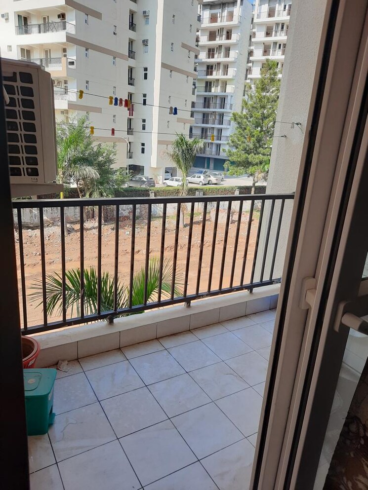 Balcony, highland-park-chandigarh 2 Bedroom 1156 Sq.Ft. Apartment In Bhabat Zirakpur 9323082