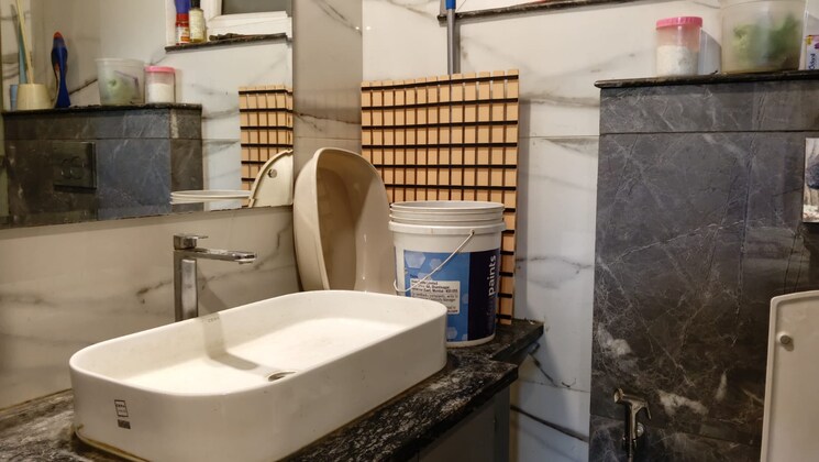 Balcony, sector 15 3.5 Bedroom 268 Sq.Yd. Builder Floor In Sector 15 Gurgaon 9323073