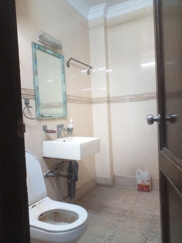 Bathroom in 3 BHK Builder Floor at East Patel Nagar – for Rent