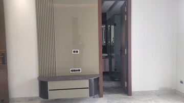 Building Lobby in 4 BHK Builder Floor at Sector 15 – for Sale