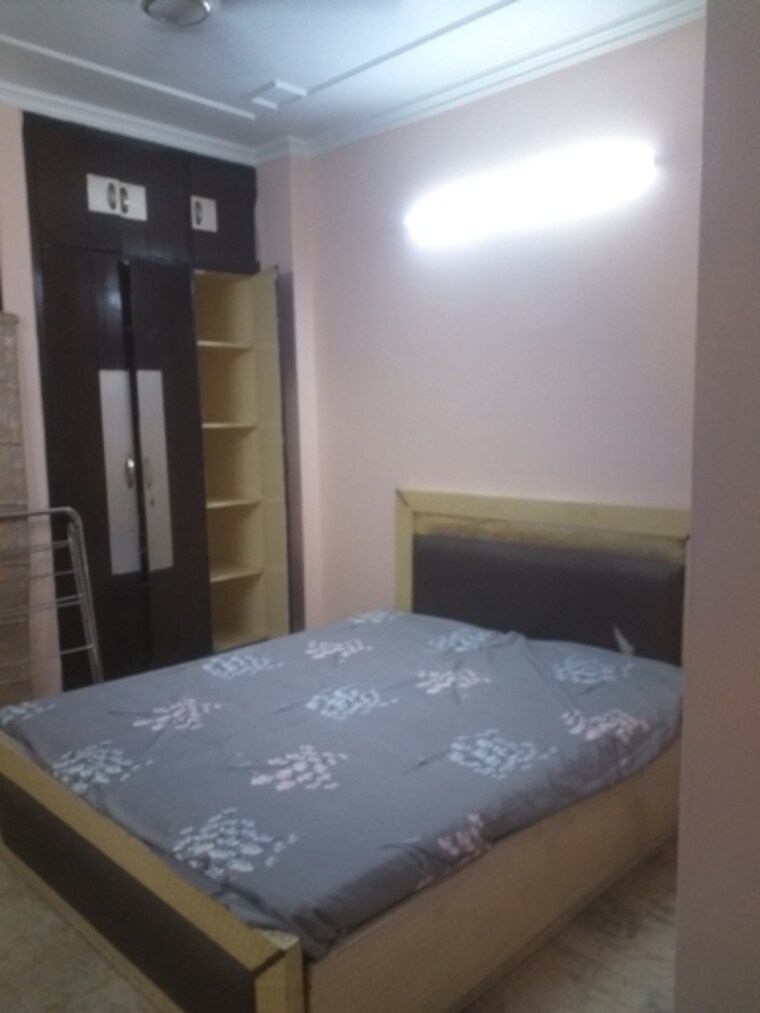 Bedroom, east patel nagar 3 Bedroom 1850 Sq.Ft. Builder Floor In East Patel Nagar Delhi 9323092