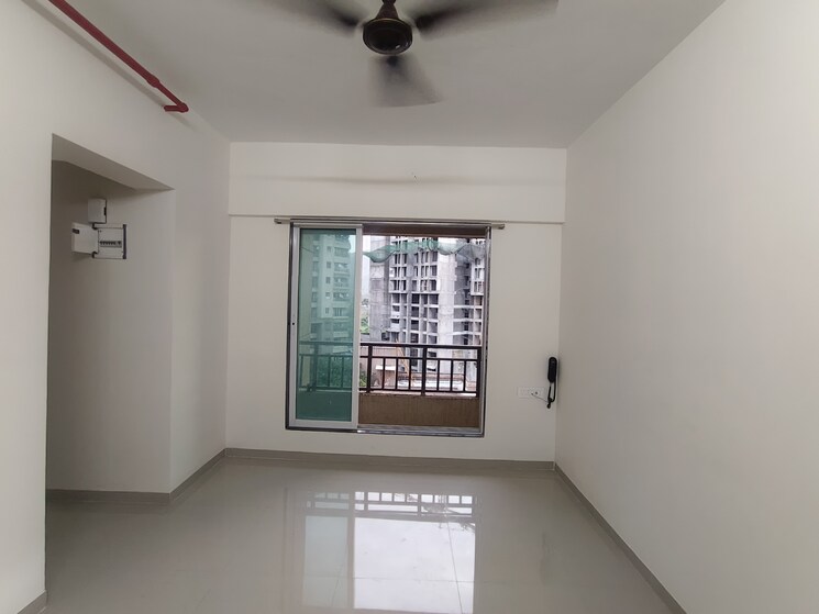Room, vihang-hills 1 Bedroom 650 Sq.Ft. Apartment In Ghodbunder Road Thane 9323111