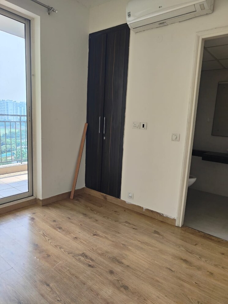 Room, avl-36-gurgaon 1 Bedroom 406 Sq.Ft. Apartment In Sector 36 Gurgaon 9323101